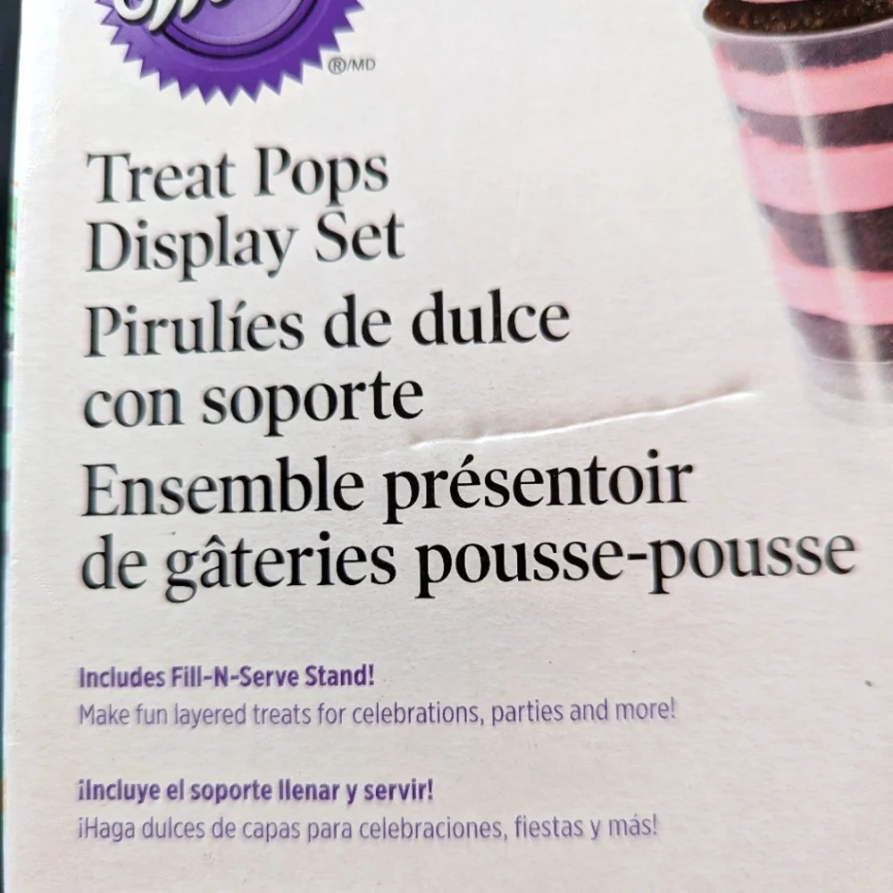 Brand New Wilton Treat Pops Display Set